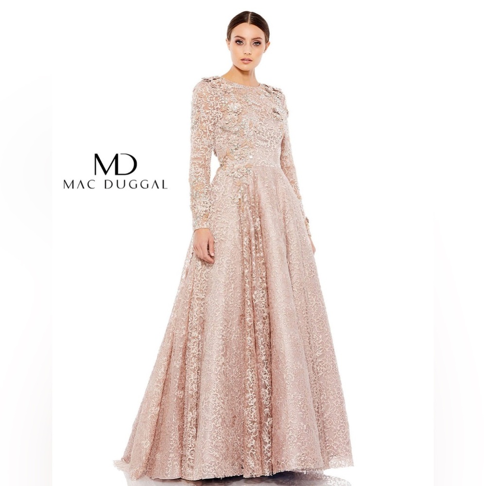 Mac Duggal Long Sleeve A-Line Floral Applique Gown Mocha 11121 - size 14
